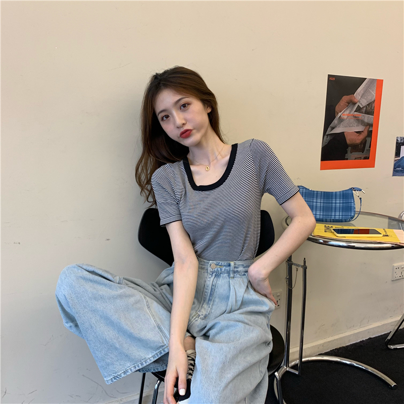 Real price U-neck stripe knitted short sleeve