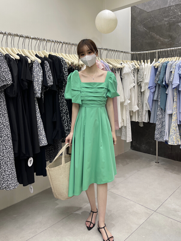 New in early summer! [uone] design light luxury irregular dress 98552# LSL