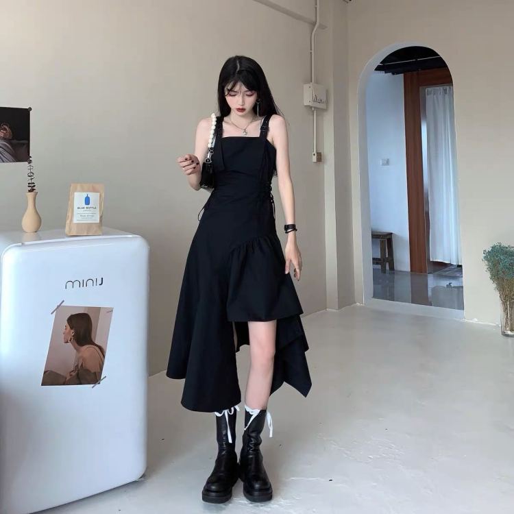 [RM. HH] fried street net red irregular suspender small black skirt dress 8423# ZJ
