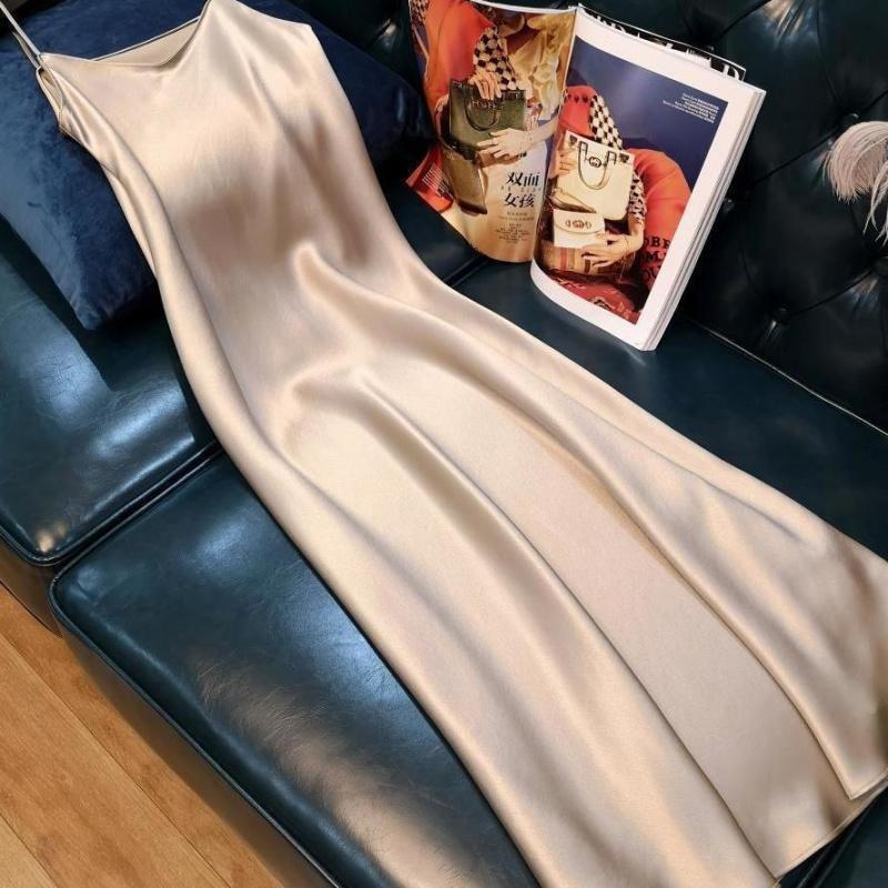 Popular women's new imitation triacetic acid dress Long Satin suspender skirt fashionable and casual in summer