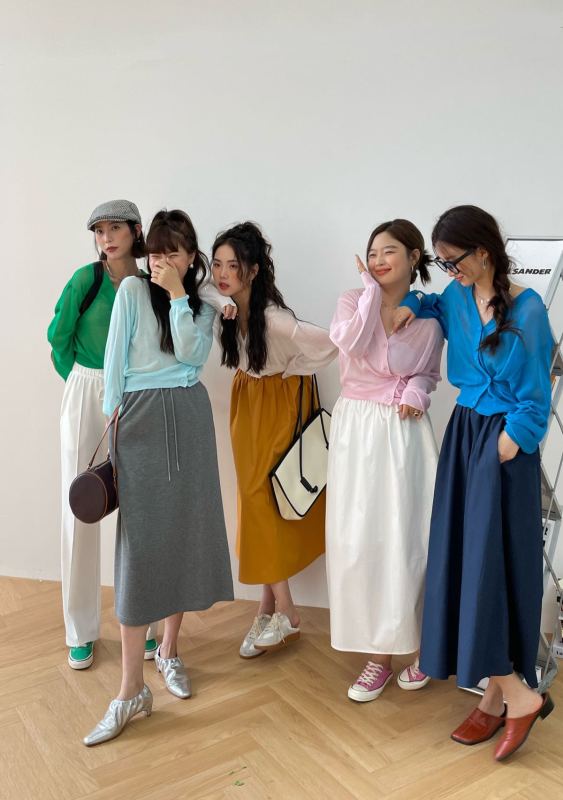 goods in stock! [onivinage oni] simple V-neck versatile knit cardigan ol214n2858# zxl