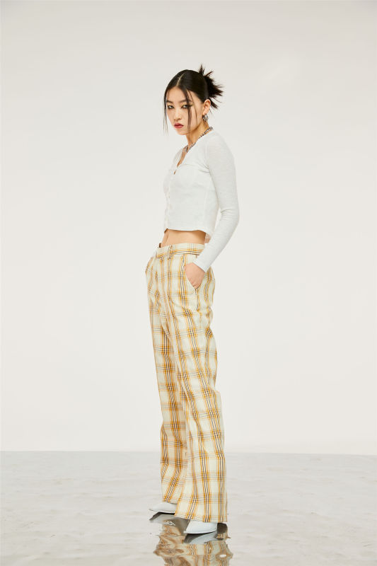 goods in stock! Early spring 2021! [Jue] a new popular style of plaid fashion trend, versatile leisure, thin leg type, straight running casual pants x511-s31141050# cyy