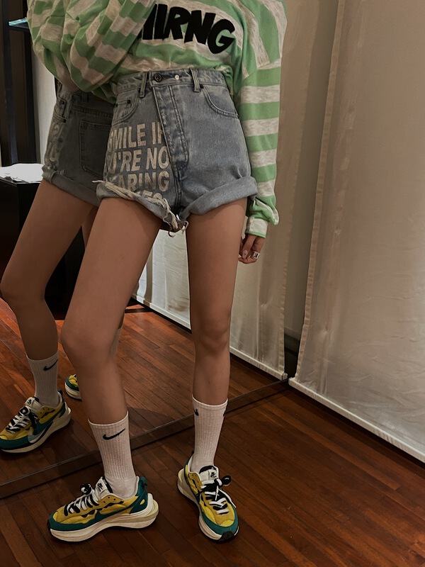 [wut / N Cola] personalized Street trend letter printed perforated denim shorts a66521# LSL
