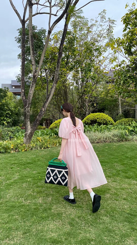 New year in early spring! [Moses queen] Korean version simple back care machine bandage bow dress ys3-50129# XYY
