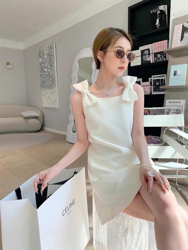 Original price 136.61! New in early summer! [Yu Han] bow temperament sleeveless dress 8600# GYJ