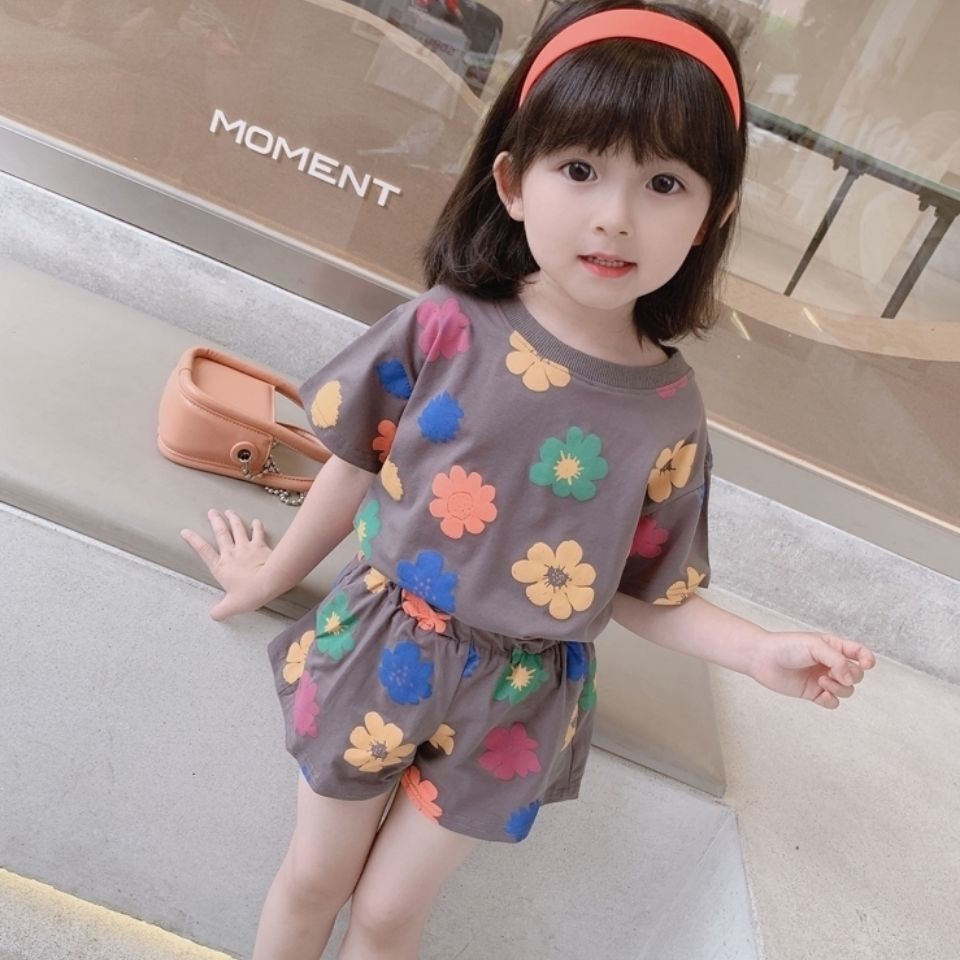 Girls summer flower suit 2021 new Korean version of children's net red foreign gas baby girl summer short sleeve two-piece set