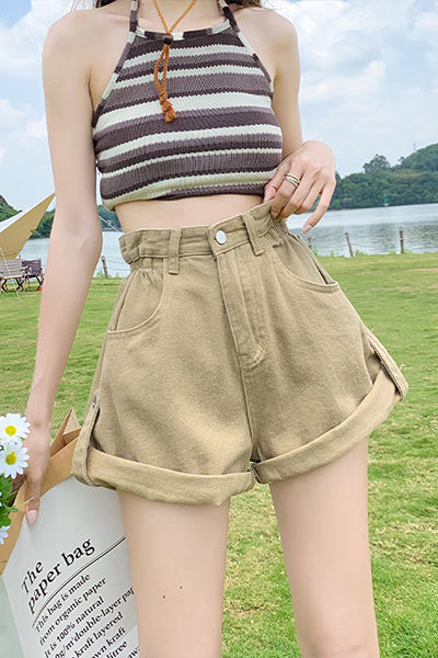 Khaki denim shorts women's high waist summer slim 2022 new a-shaped small hot girl design feeling net red