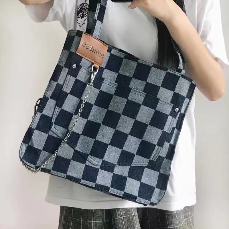 Checkerboard canvas bag women's large capacity 2021 autumn winter new college student class bag single shoulder bag cowboy Tote Bag