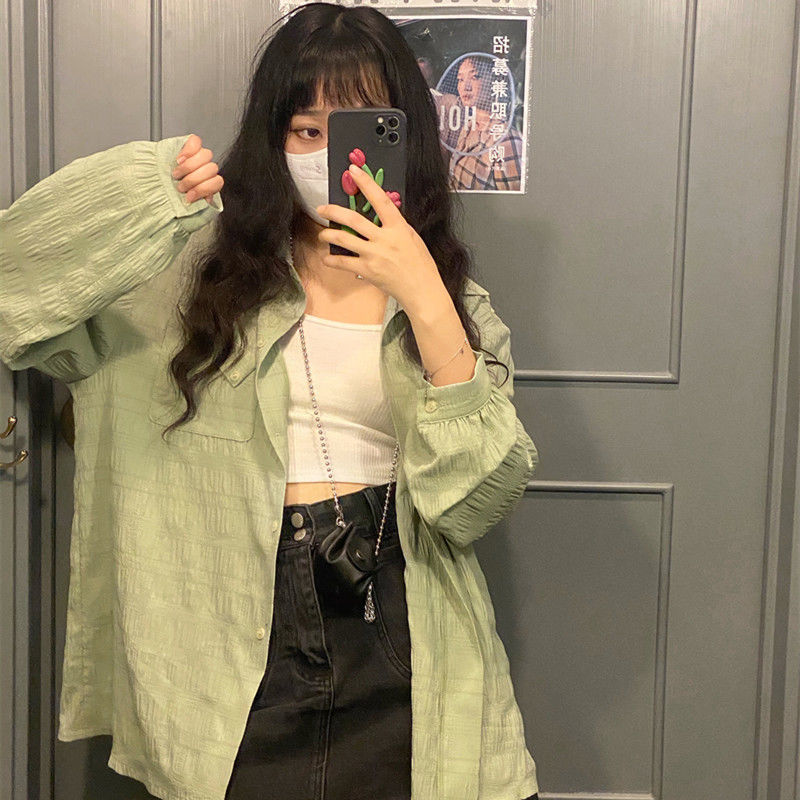 New sweet and fresh design shirt women's green shirt loose sunscreen summer long sleeve cover belly