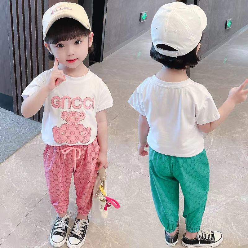 Girls' summer suit 2022 new children's fashion foreign style little girls' summer suit short sleeve Baby Sports two piece set