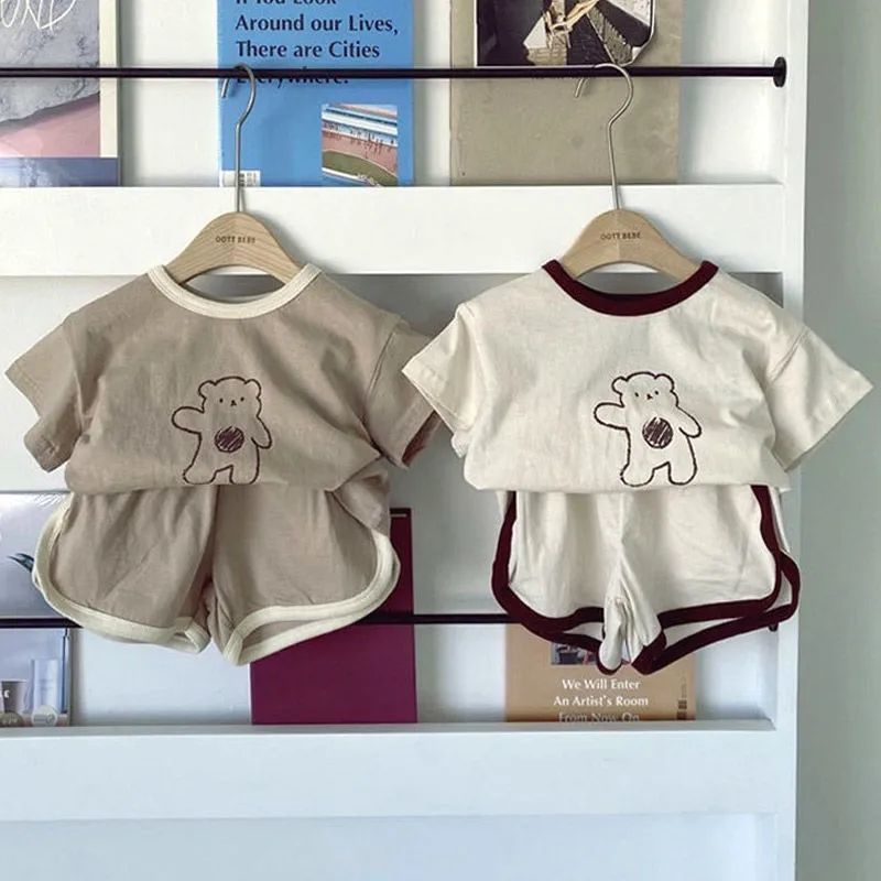 Children's short sleeve suit pure cotton summer new 2022 small and medium-sized boys and girls' short sleeve shorts two piece set Korean version