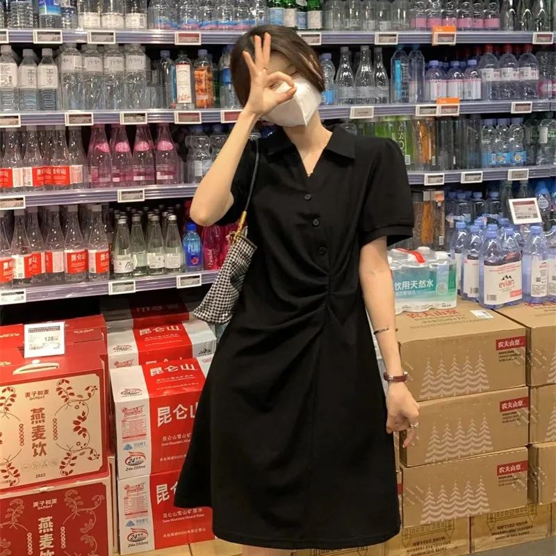 Design sense bubble sleeve dress women's summer 2022 new French Chic wrinkle waist slimming skirt