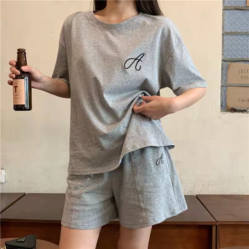 Pajamas women spring and summer short sleeved shorts in summer can wear loose home clothes two-piece suit