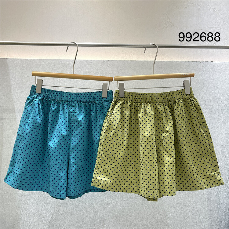 [twenty printed wood] loose and versatile wave point comfortable casual shorts 992688\l