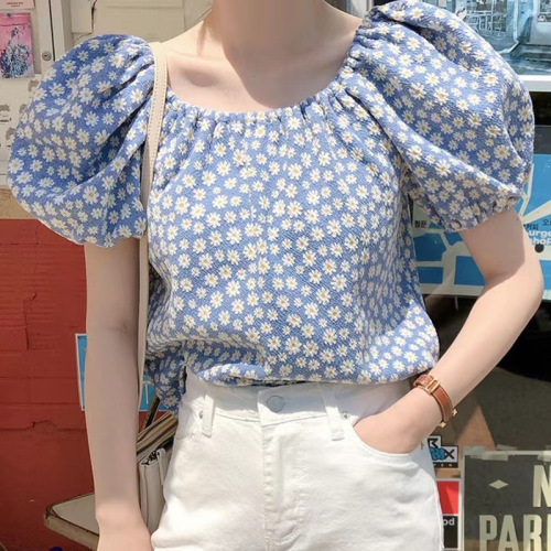 French gentle sweet wind Little Daisy Flower off shoulder bubble sleeve shirt women's summer loose Korean Short Sleeve Top