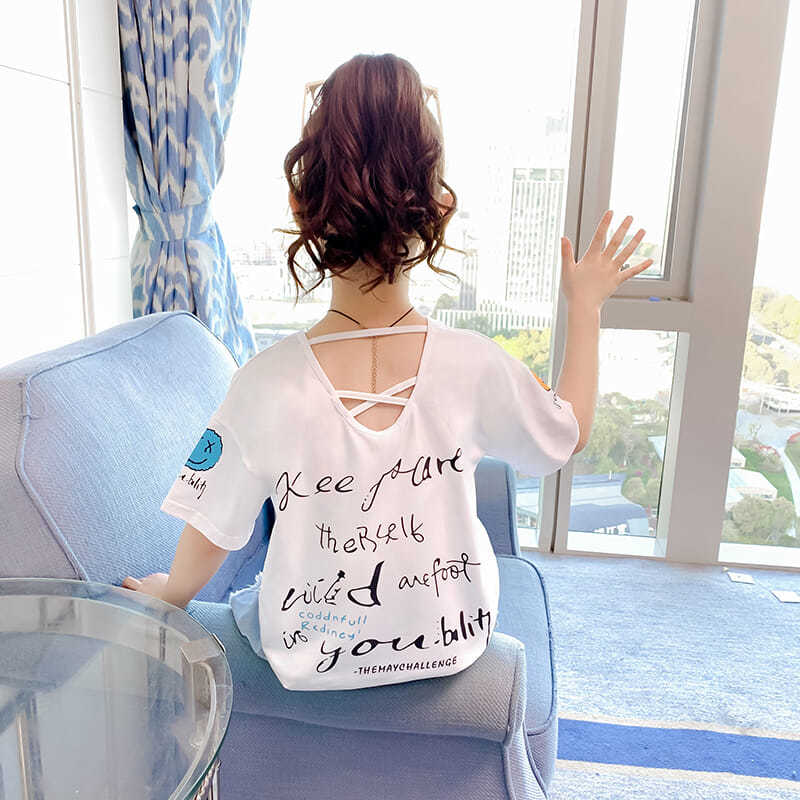 Girls' short sleeve T-shirt 2022 new children's foreign style net red summer dress top big children's Dress Girls' summer half sleeve fashion t