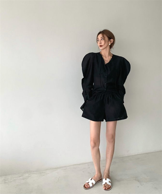 Real Price vintage Hong Kong chiffon shirt slim shorts two piece suit