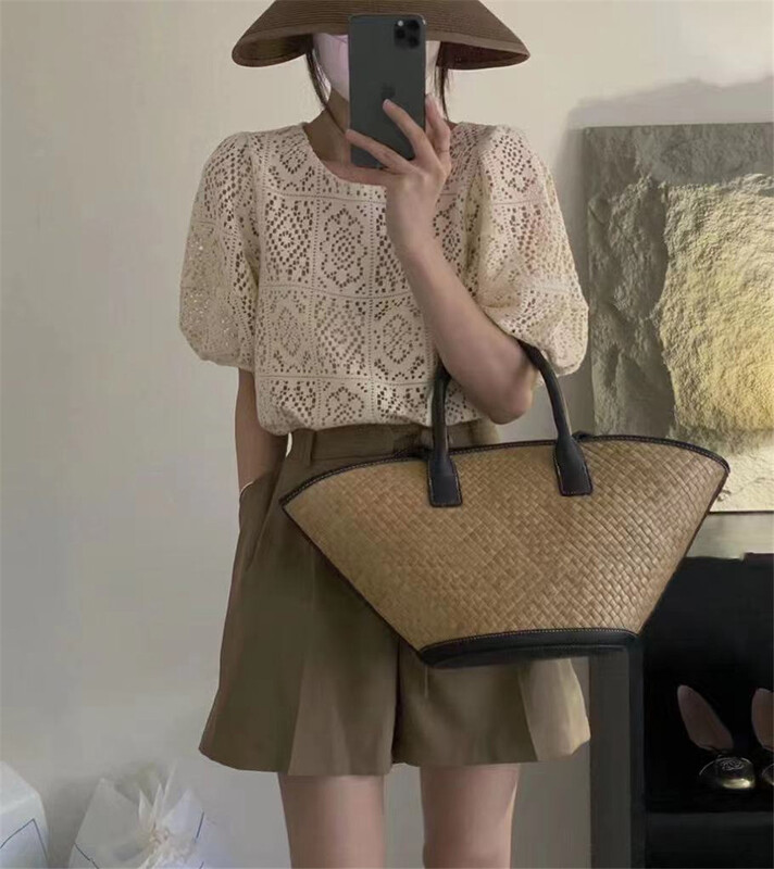 [Alibaba] Korean round neck hollow out shirt 80080\lsw