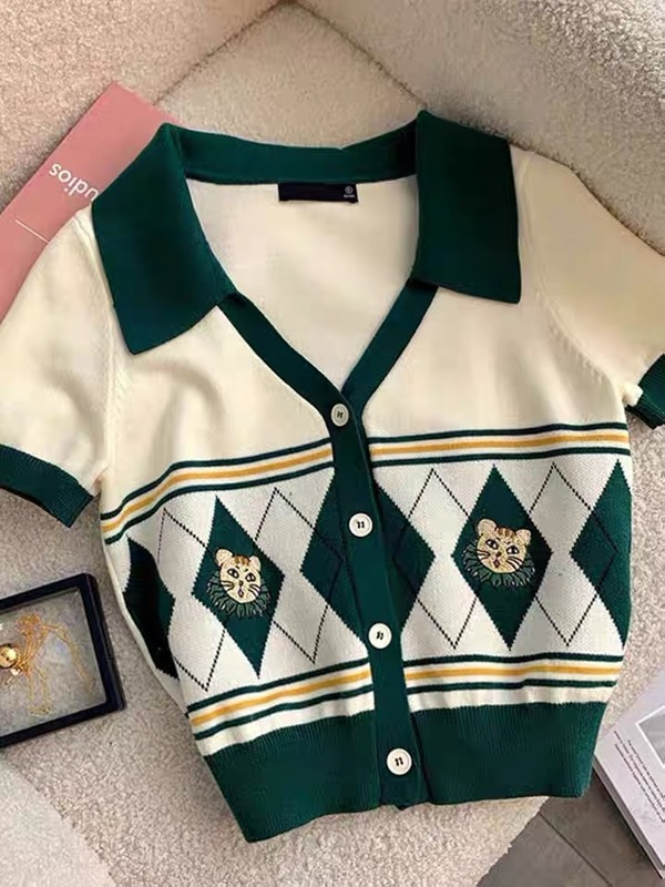 Retro premium small fragrance V-neck short sleeve sweater cardigan women's spring and summer loose contrast diamond check embroidery sweater