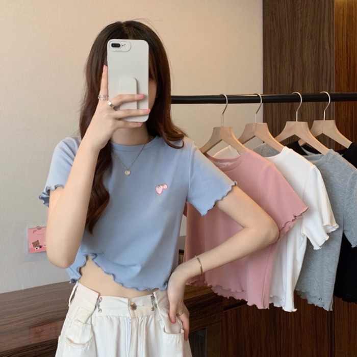 Summer small strawberry embroidered short T-shirt for women 2022 new short sleeve shirt with irregular ears