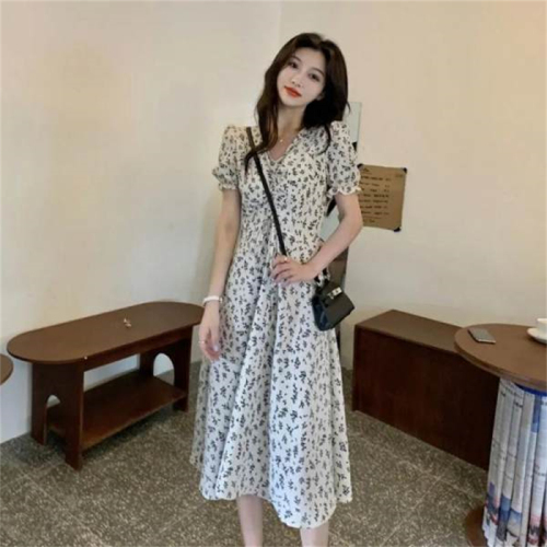 Floral skirt 2022 new foreign style mid length over knee waist covering belly A-line dress over knee thin versatile summer