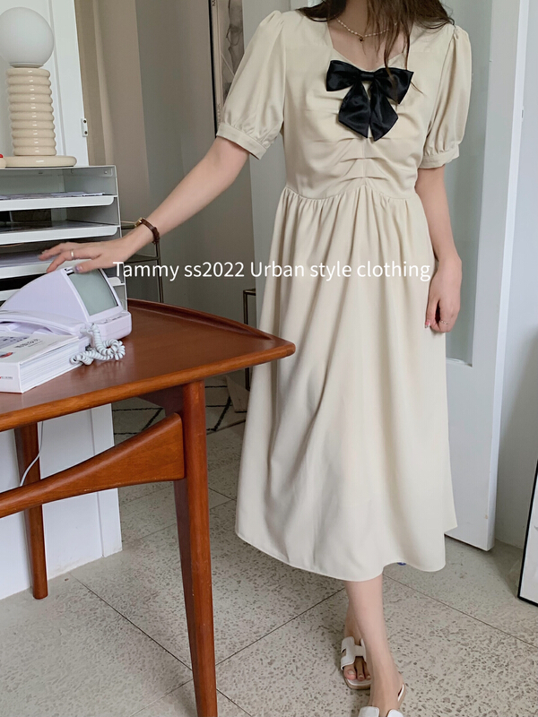 [Tammy] square neck bowknot fresh waist closing lady dress (removable decoration) 71781\l