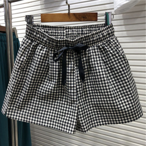 Children's shorts girls wear summer thin plaid pants pure cotton middle and large children's Korean version of trendy pants baby clothes