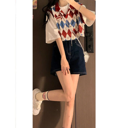 Three piece suit / one piece new summer academic solid top sweet cool Lingge Knitted Vest + denim skirt