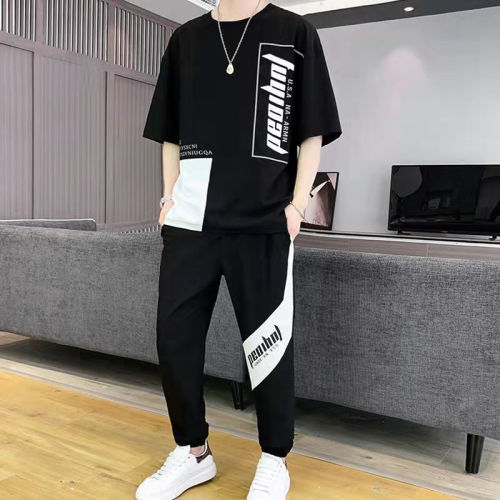 Summer ice silk short sleeve t-shirt men's leisure sports suit 2022 new trend t men's wear with a set of handsome