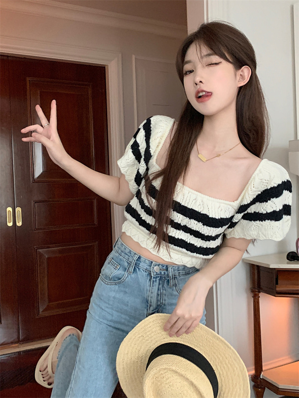Real price summer hook flower small fly sleeve short square neck sleeveless top hollow out suspender sweater