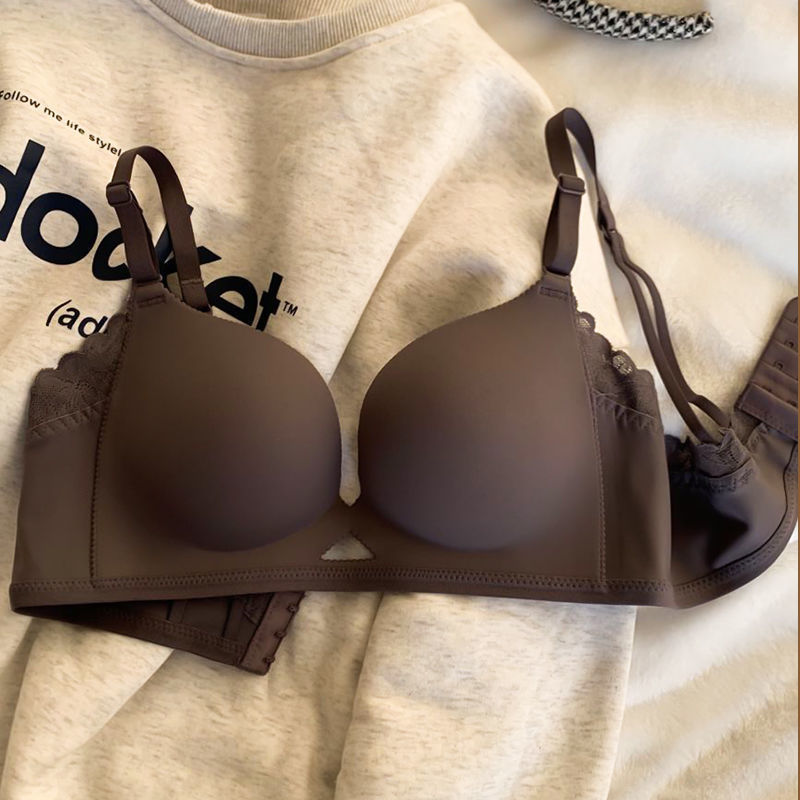 Traceless underwear women's small chest gathered without steel ring, closed breast, anti drooping, upper support lace edge thin text bra set