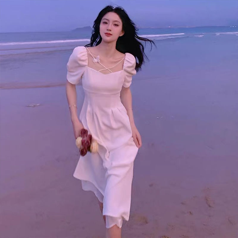 Women's dress new summer French Mori series bubble sleeve temperament chic waist closing gentle wind white dress