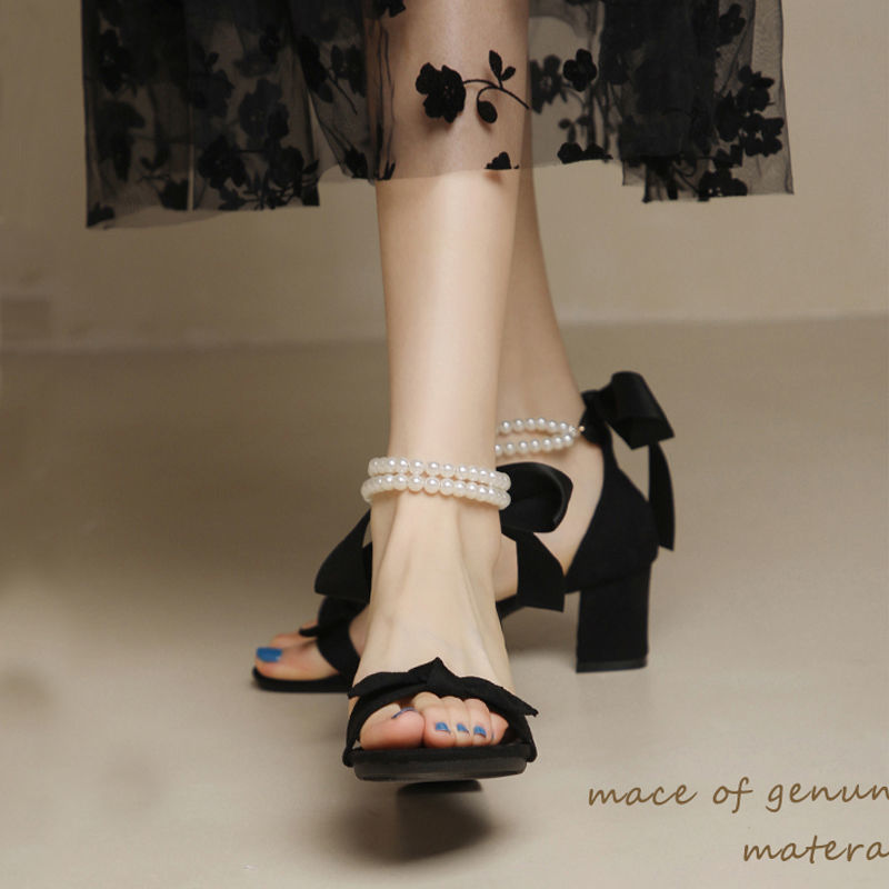Pearl sandals women's summer low heels 2022 new fashion small fairy French design sense niche high heels