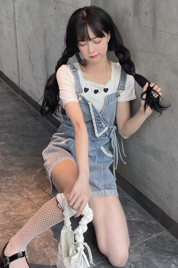 2022 new lace edge salt denim suspender shorts women's spring thin loose straight tube High Waist Wide Leg Pants trend