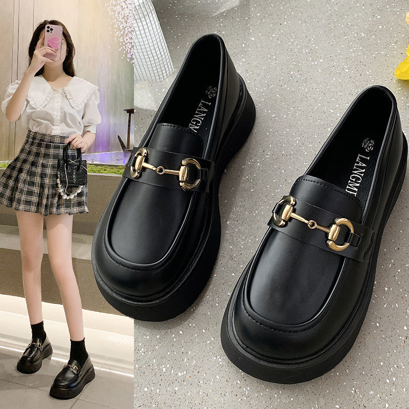 Small leather shoes women's British style medium heel thick soles spring and autumn 2022 new lacquered leffer shoes with round head single shoes