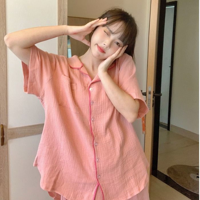 Ins simple pink pajamas women's summer new short sleeved shorts two-piece suit student summer home clothes