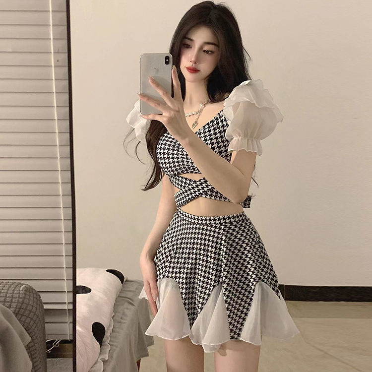 Song Zhiya's same swimsuit qianniage pure desire ins super fairy cover belly thin conservative hot spring student swimsuit female