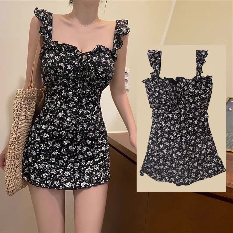 2021 New South Korean sexy one-piece skirt style swimsuit, women's conservative belly covering, slim, gathered students' hot spring swimsuit