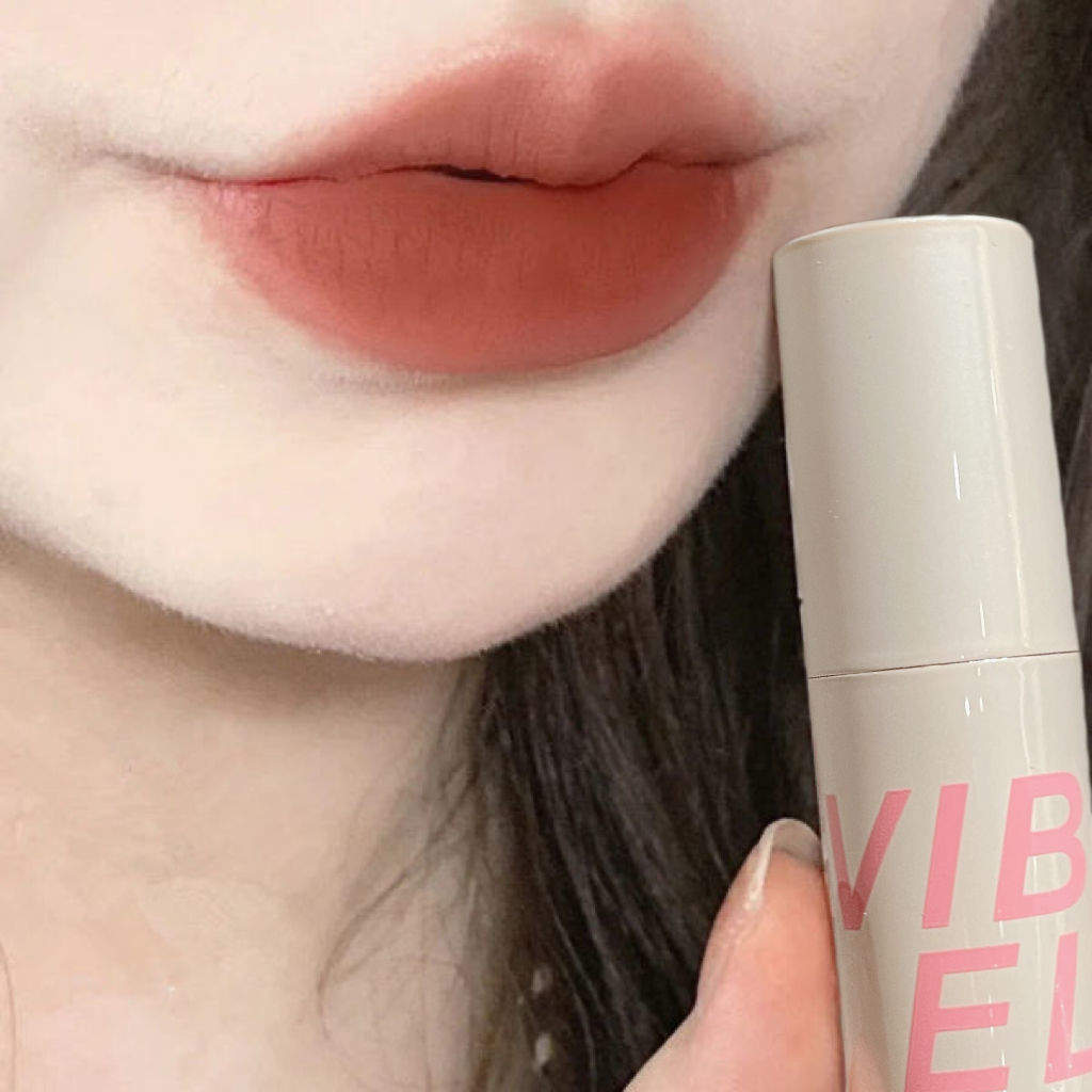 Gentle and critical attack ~ Lip Glaze, lip mud matte, fog surface, no fading, no cup lipstick, student party, plain face, high-value girl