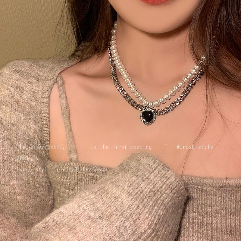 Retro Harajuku style love pearl necklace female sweet cool temperament high atmosphere clavicle chain double layered superimposed accessories