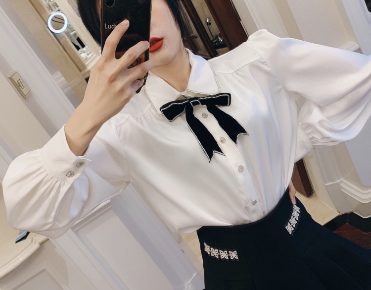 Original price 89.11! [Linna] net color trend fashion commuter goddess shirt (with Brooch) 6585# JJ