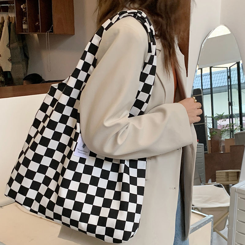 Bag female 2021 New Vintage checkerboard canvas vest bag Han Feng ins student versatile portable shoulder bag