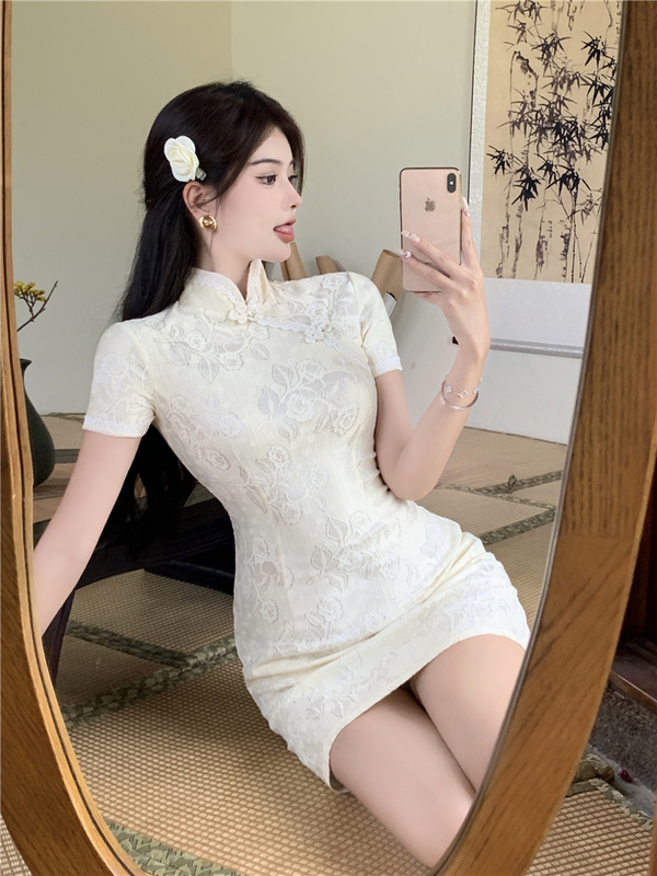 Real shooting lace cheongsam young girl improved short new summer temperament high cheongsam dress