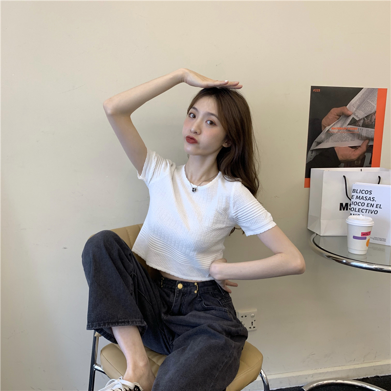 Real photo real price summer versatile design sense small short open navel short sleeve knitted T-shirt