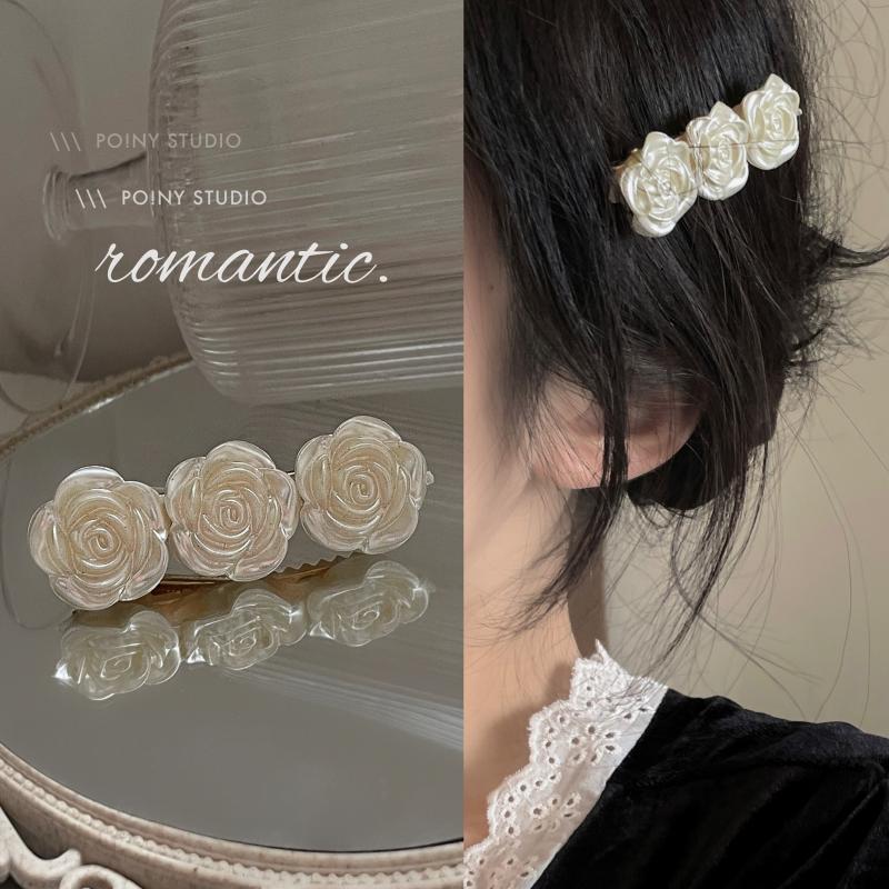 Retro camellia flower hairpin word clip temperament gentle and versatile banger edge clip headdress 2022 new trend