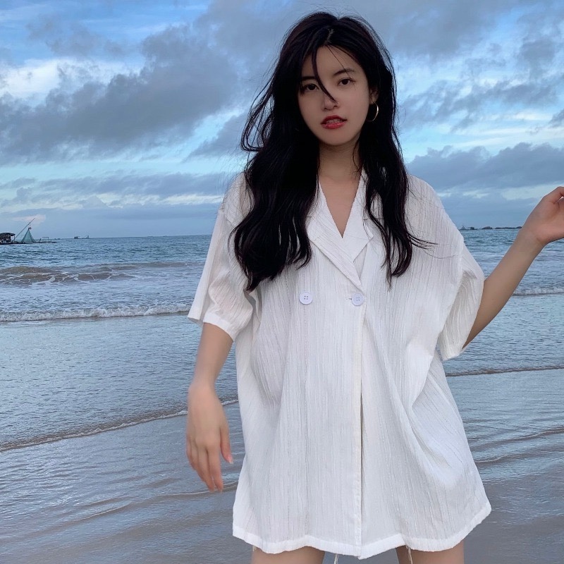 Short sleeved suit shirt jacket female design sense niche 2022 new summer Hong Kong style retro chic top