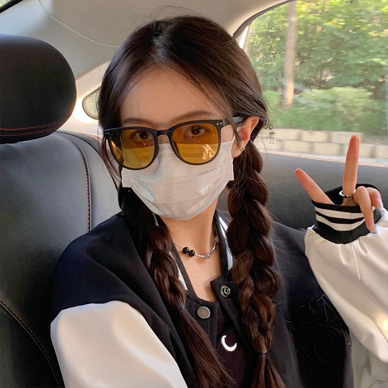 Xiaowujia Sunglasses Brown foldable glasses 2021 net popular Sunglasses hawksbill round glasses women