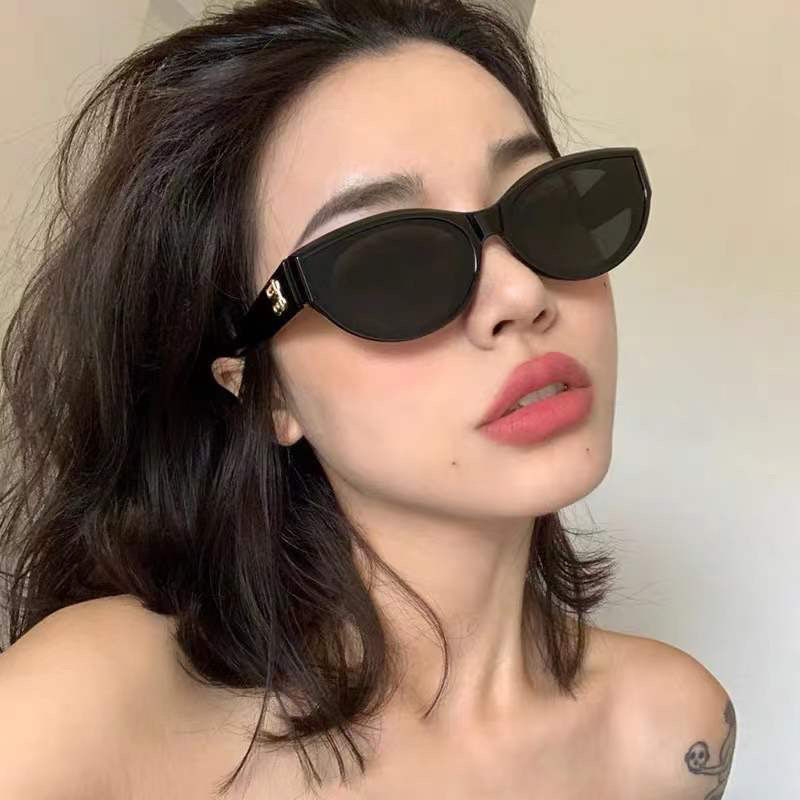 Ins net red disco Sunglasses Women's fashion personality hip hop European and American Sunglasses irregular cat's eye RETRO SUNGLASSES
