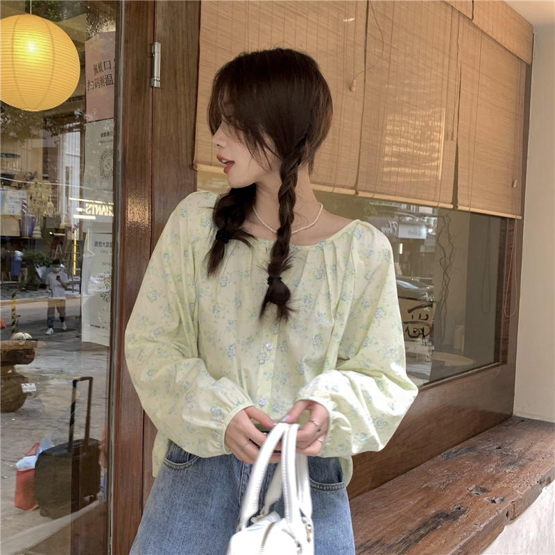 Real price Korean version small fresh shirt women's retro floral aging foreign style long sleeved shirt top