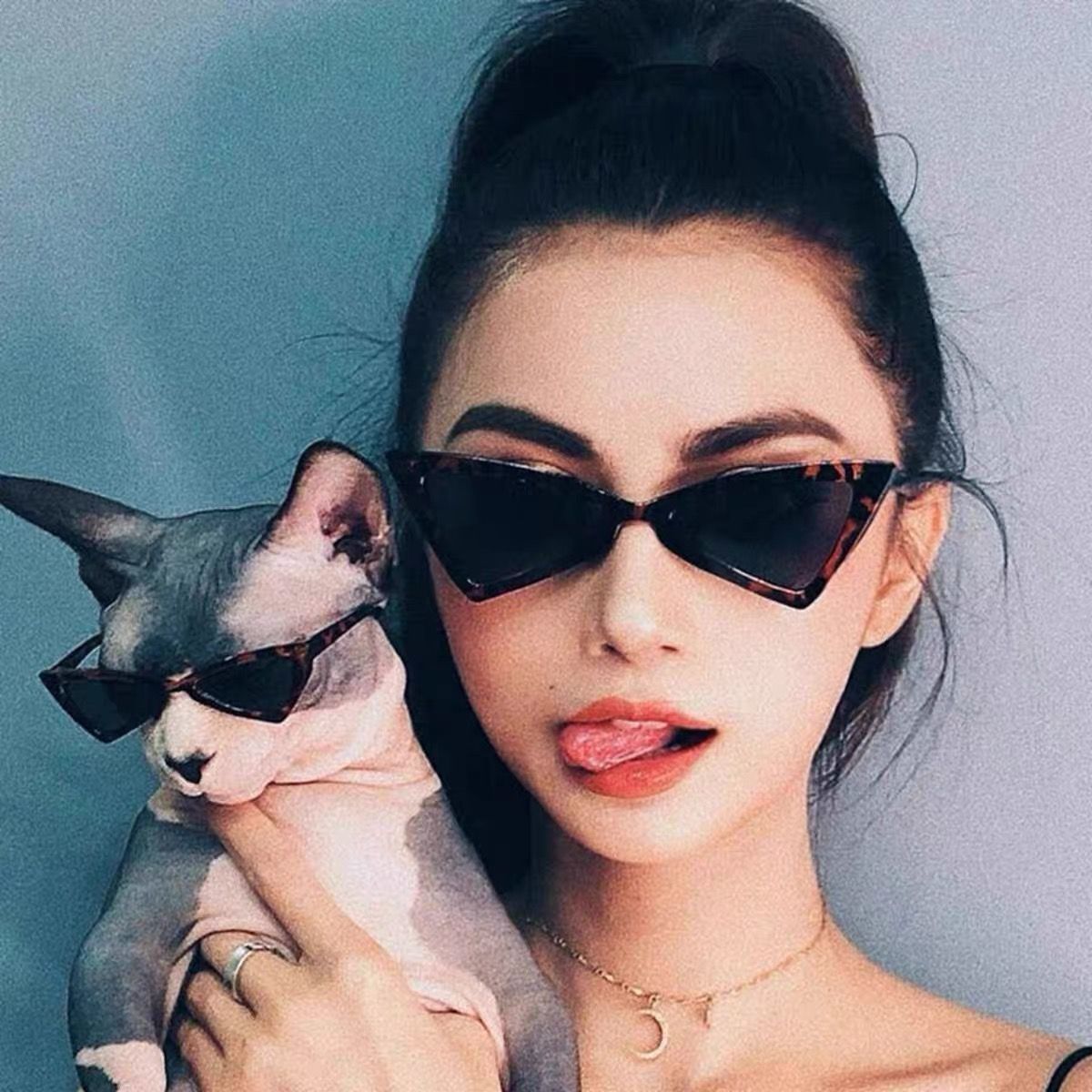 European and American street shooting triangle disco Sunglasses Women's small face ins Korean retro online red sand Sunglasses